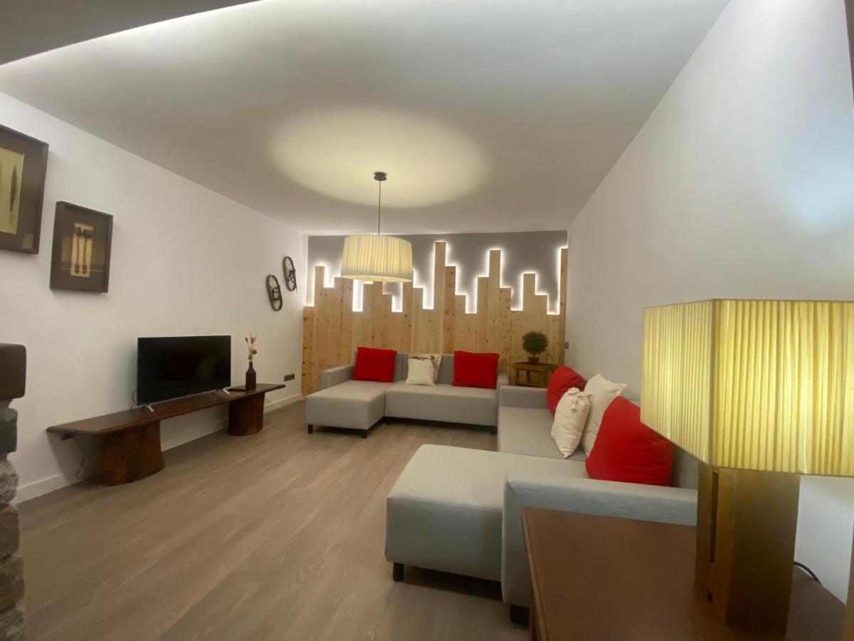 Ferienwohnung Luxury House Valencia D'Aneu Exterior foto