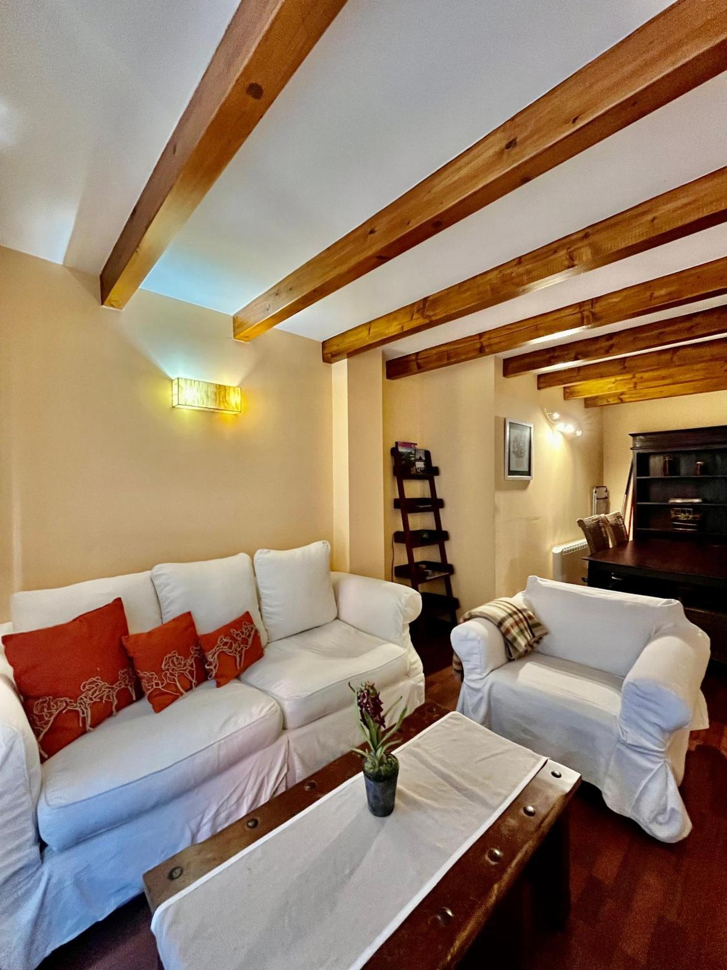 Ferienwohnung Luxury House Valencia D'Aneu Exterior foto