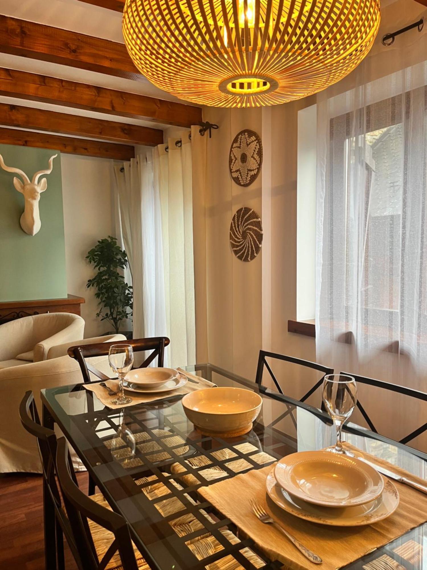 Ferienwohnung Luxury House Valencia D'Aneu Exterior foto
